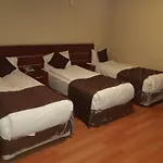 Siyav Otel